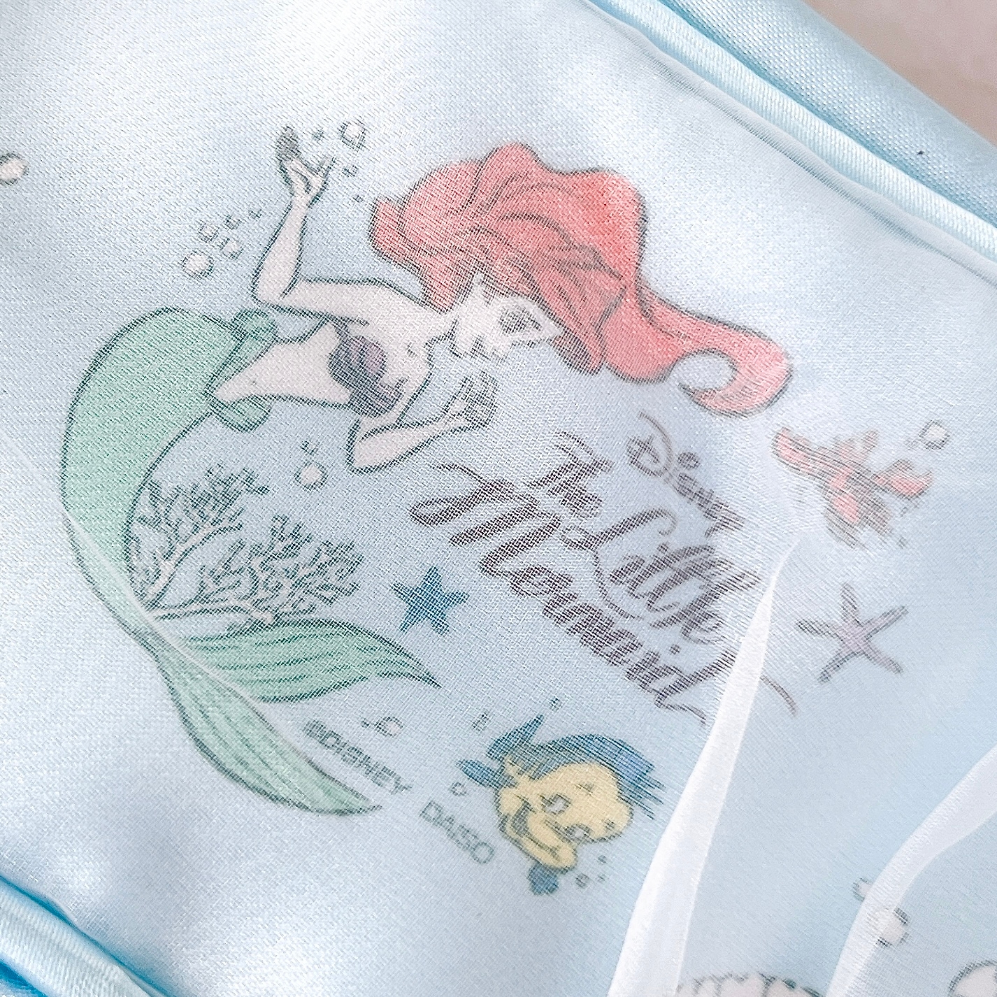 THREEPPY(スリーピー)の「ユーティリティポーチ、LMT(リトル・マーメイド)
