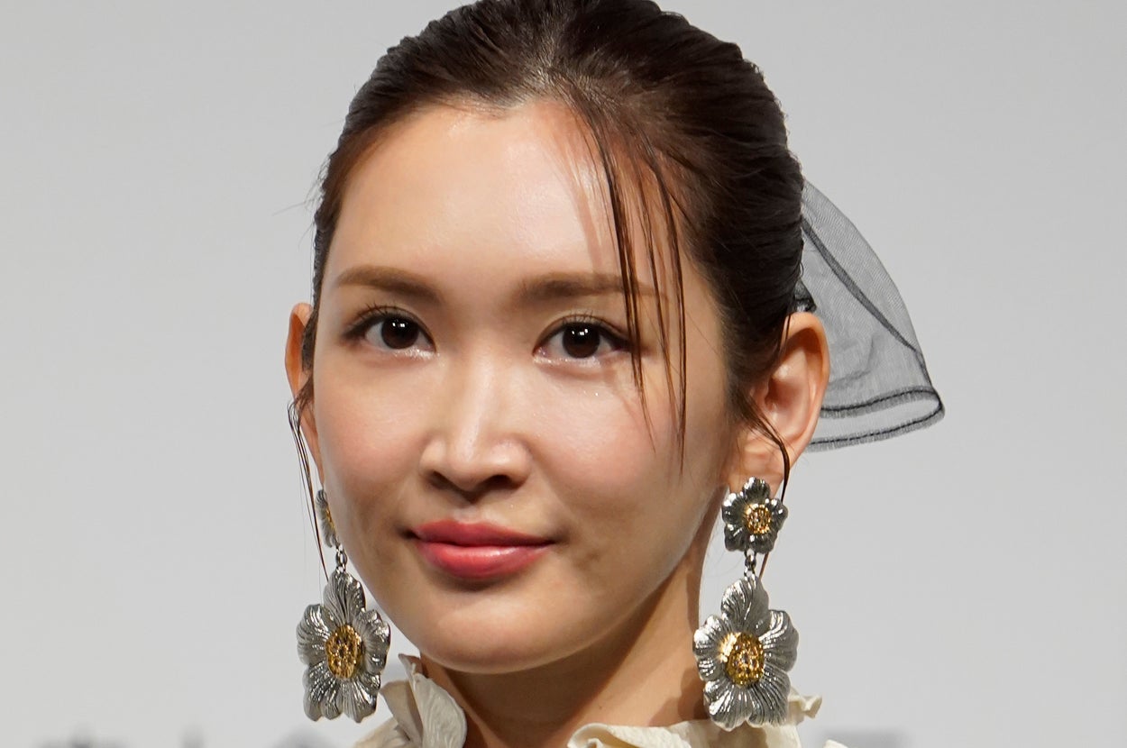 紗栄子さん