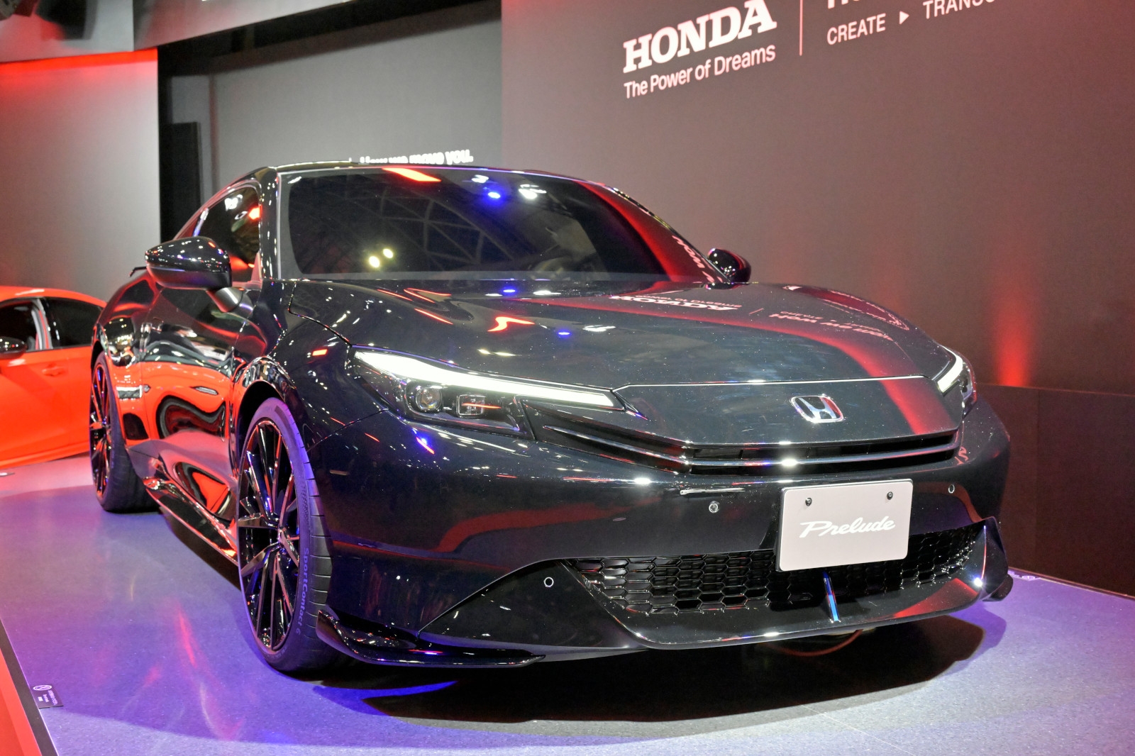 東京オートサロン2025(幕張メッセ)のホンダのブースで披露された6代目プレリュード