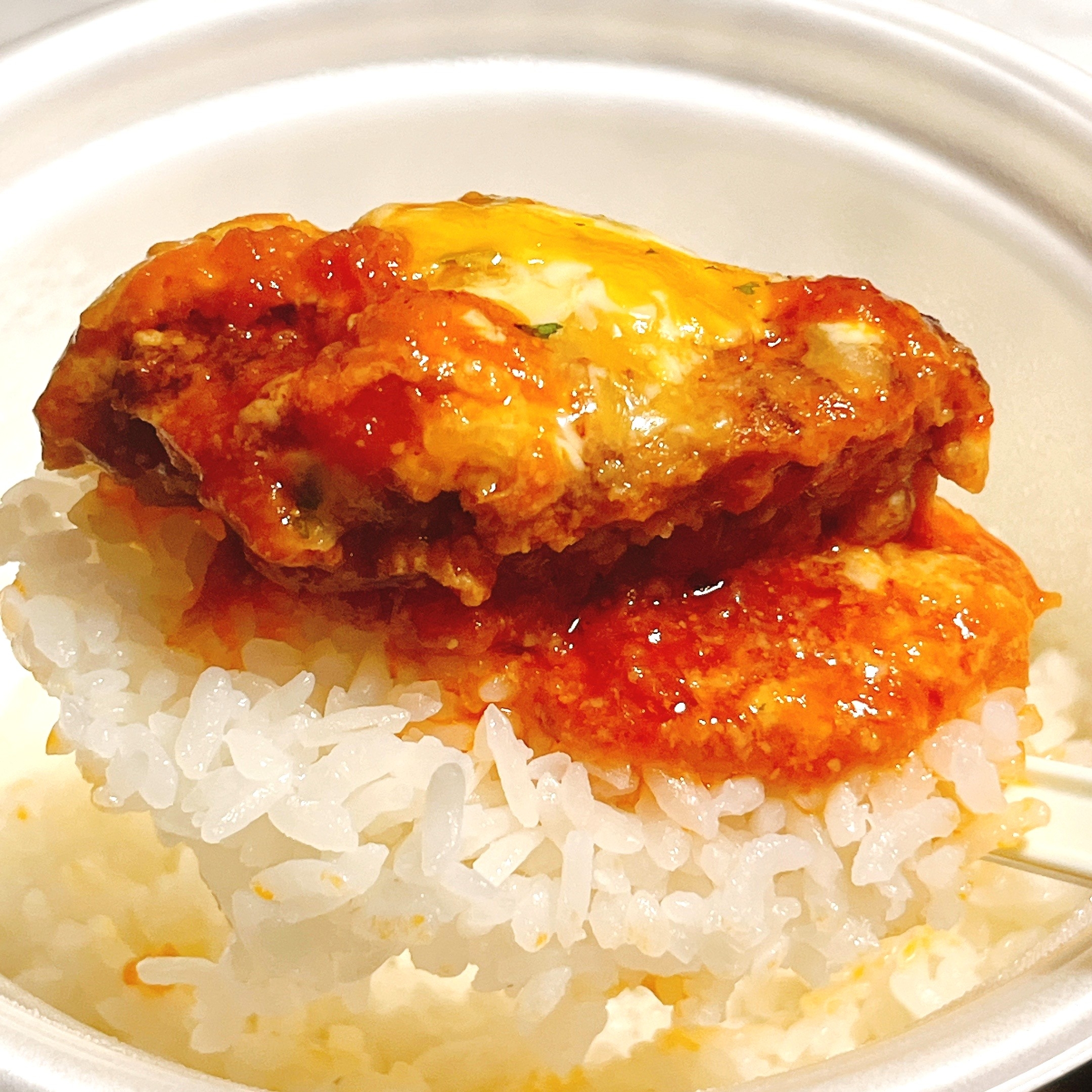 松屋の「チーズうまトマハンバーグ定食」