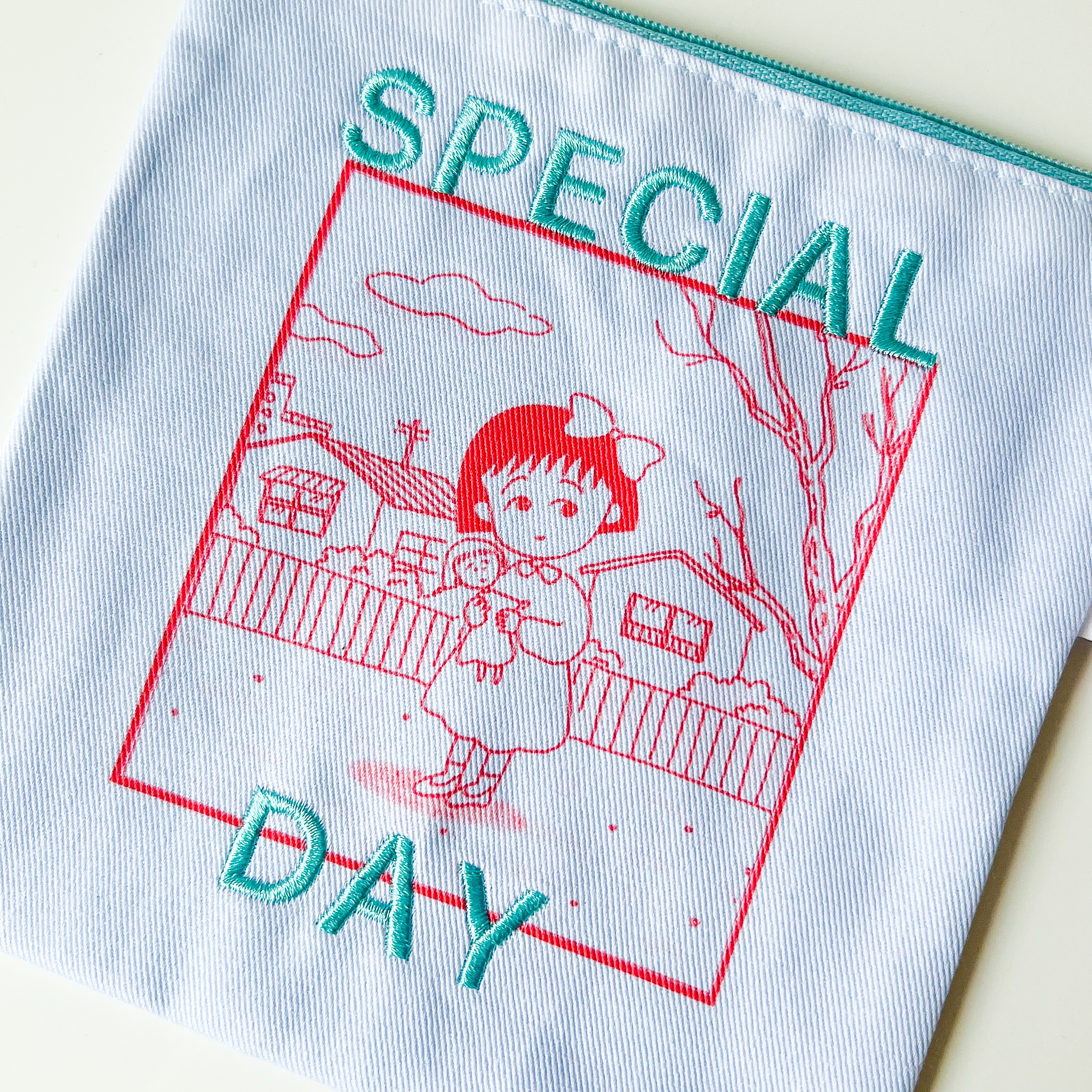 3COINS(スリーコインズ)「ポーチ/ちびまる子ちゃん(りぼん70周年)」