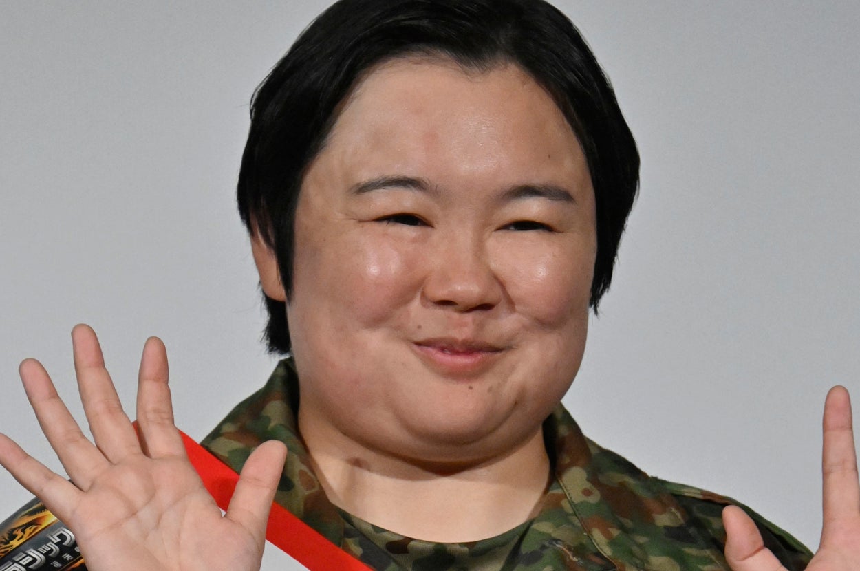 やす子さん(時事通信フォト)