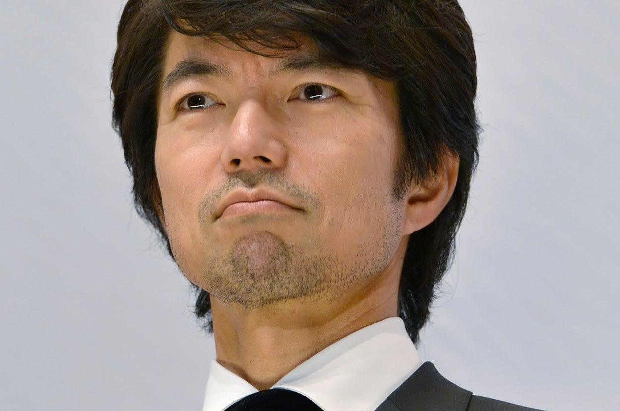 仲村トオルさん(時事通信フォト)