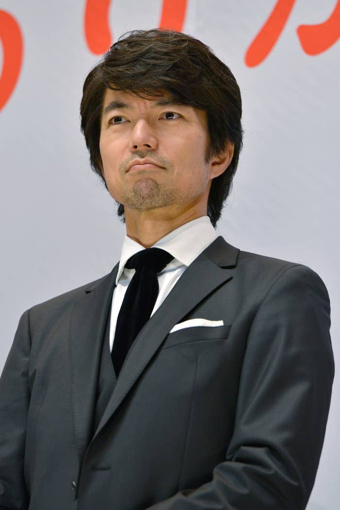 仲村トオルさん（時事通信フォト）