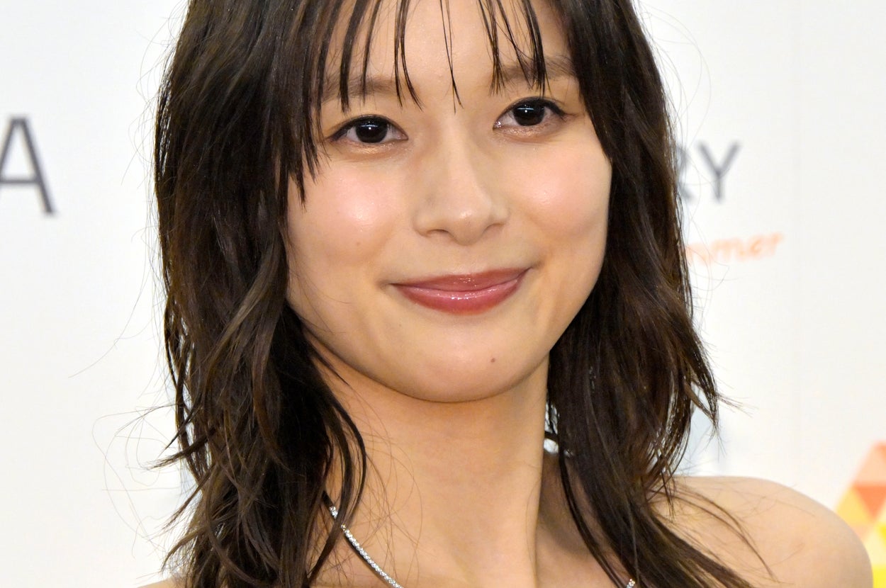 芳根京子さん(時事通信フォト)