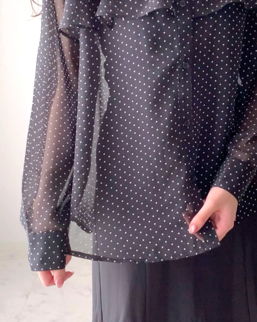 しまむらの「TNKダブルフリルドットBL」