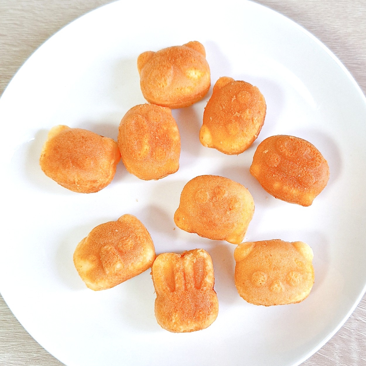 ローソン「たまごのやさしい味わい 動物カステラ」