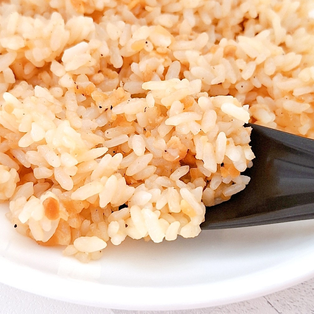 ローソン「にんにく炒飯」
