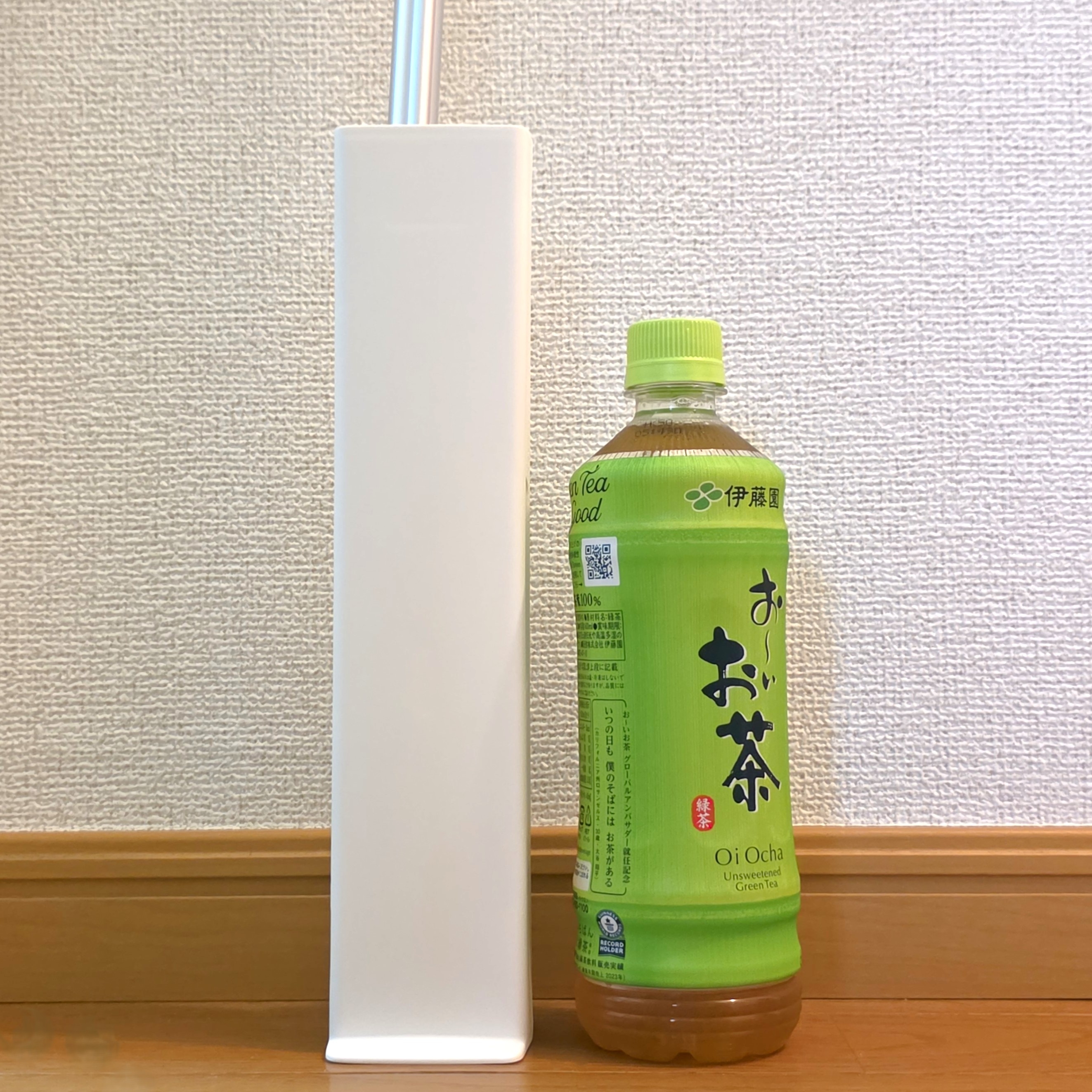 ニトリ「ケース付きワイパー 階段用」
