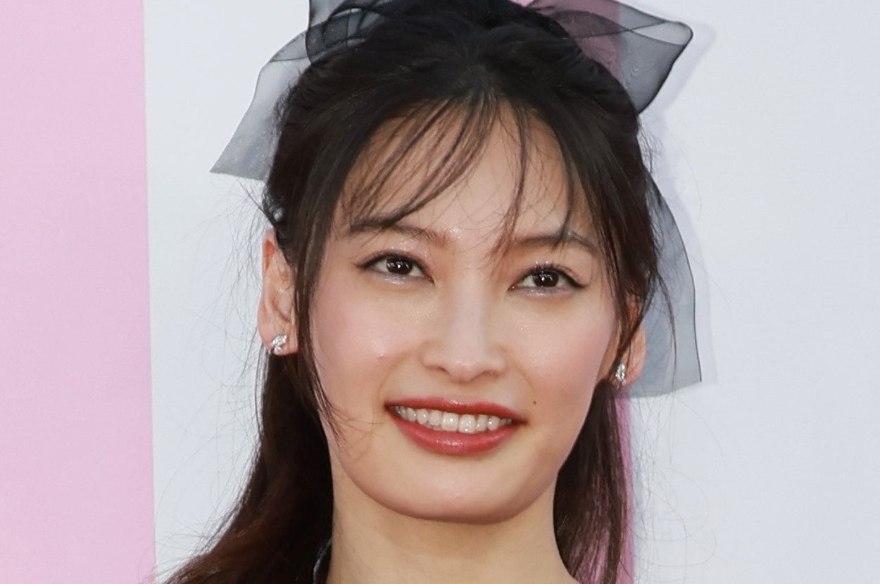 大政絢さん(時事)