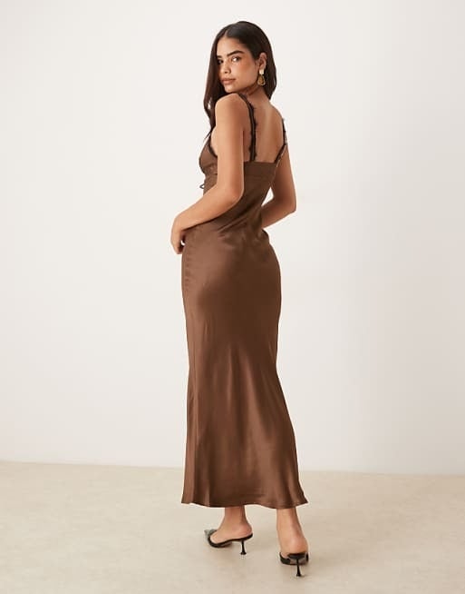 27 Gorgeous Asos Dresses For All Your Fall Weddings