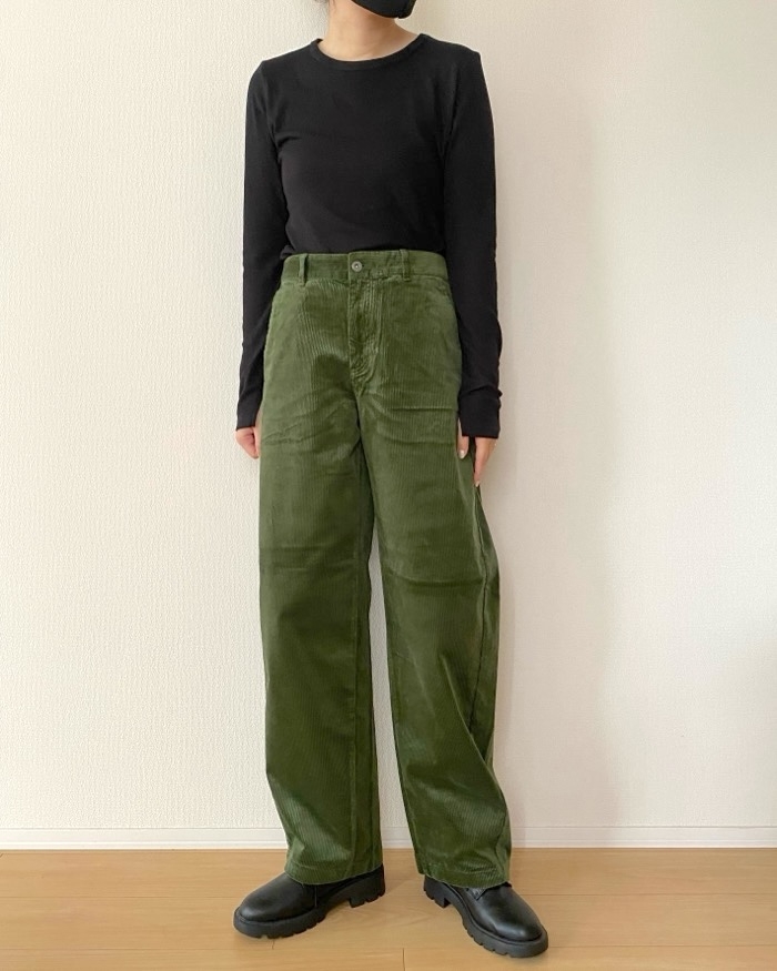 ユニクロ】楽なのに脚がキレイに見えるって最高じゃん！「美シルエット