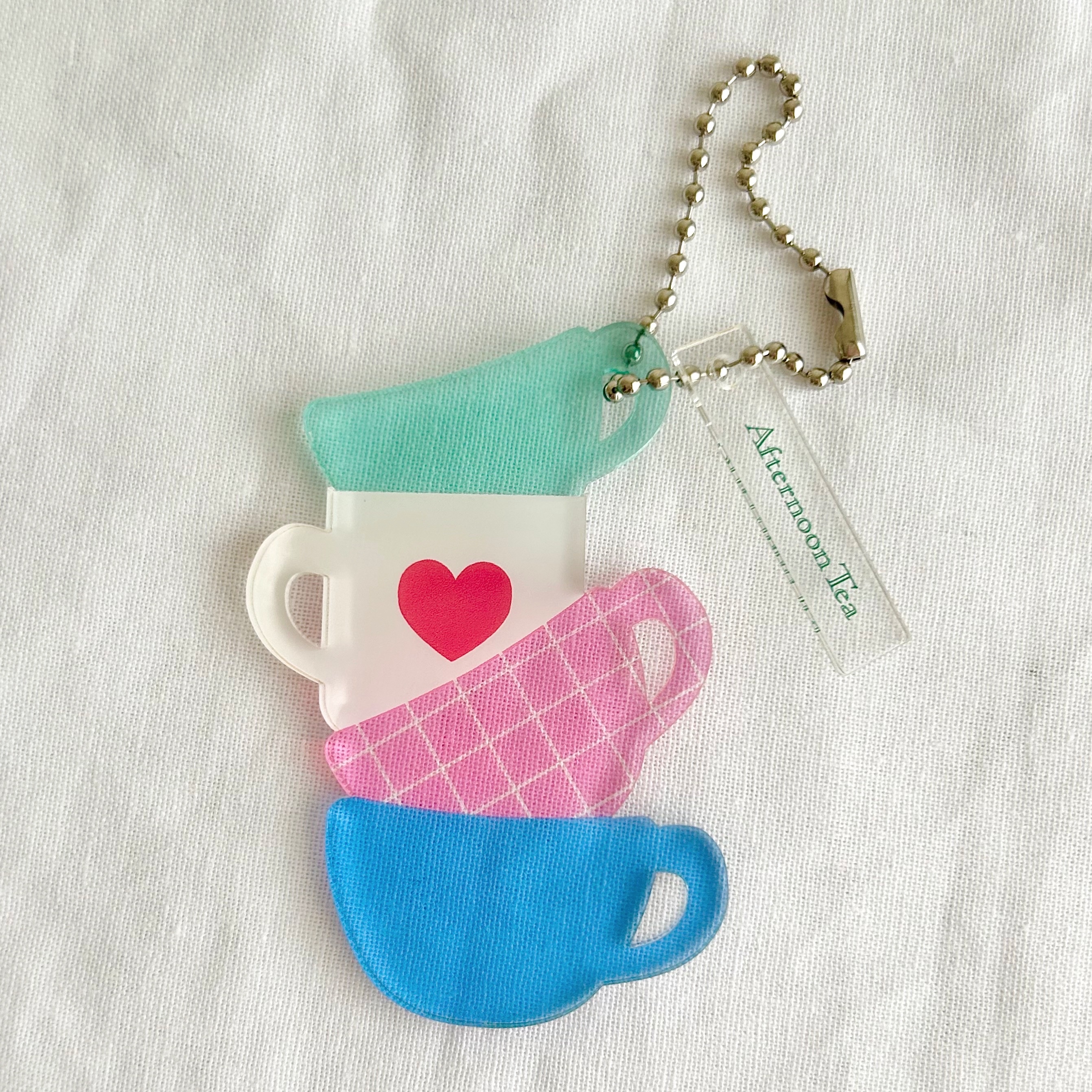 Afternoon Tea(アフタヌーンティー)の「カップチャーム」