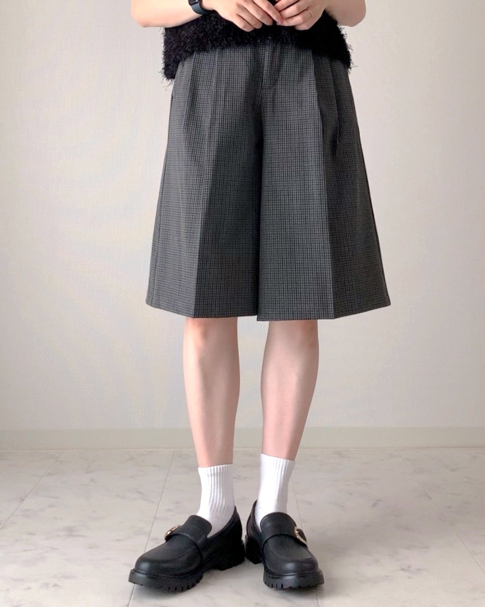 チェック短パンコーデ チェック柄ツイードショートパンツを使った人気