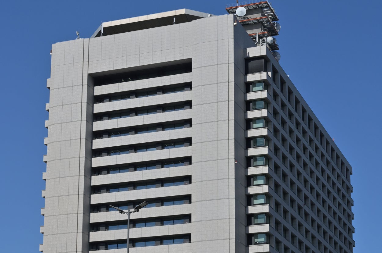 総務省、消防庁、警察庁、国家公安委員会、観光庁などが入る中央合同庁舎第2号館=18日、東京都千代田区(時事通信社)