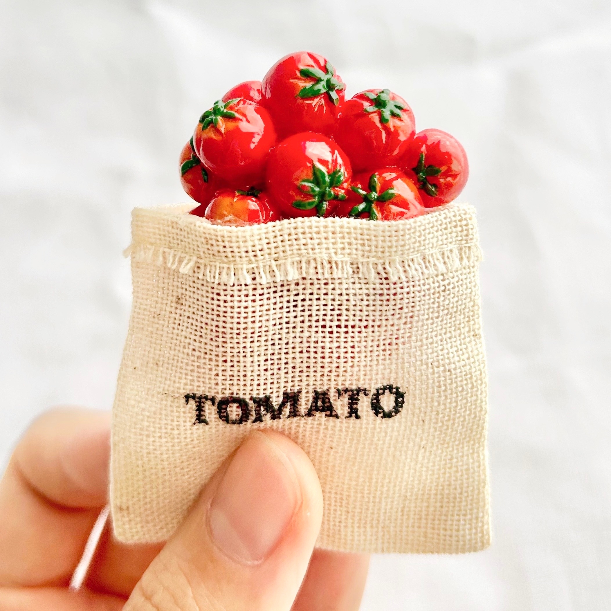 Afternoon Tea（アフタヌーンティー）の「バケットマグネット」と「トマトマグネット」