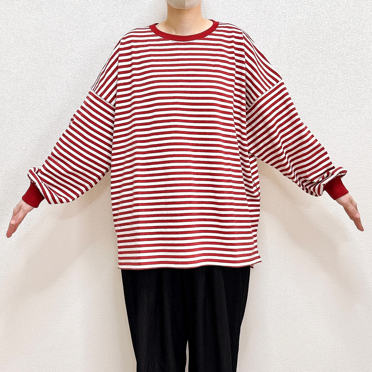 着やせ効果バツグン」ニコアンドの“ゆったりロンT”が楽ちんすぎて