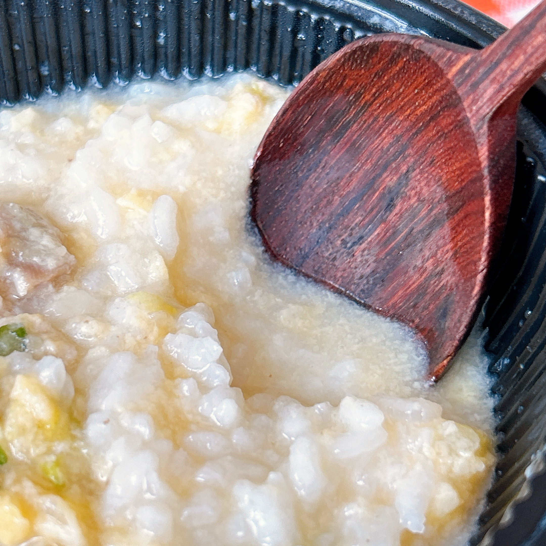 セブン-イレブンの「7プレミアム 鶏白湯のとり雑炊」