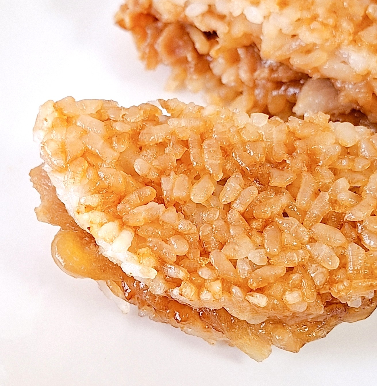 セブンイレブン「7P ライスバーガー 豚生姜焼き」