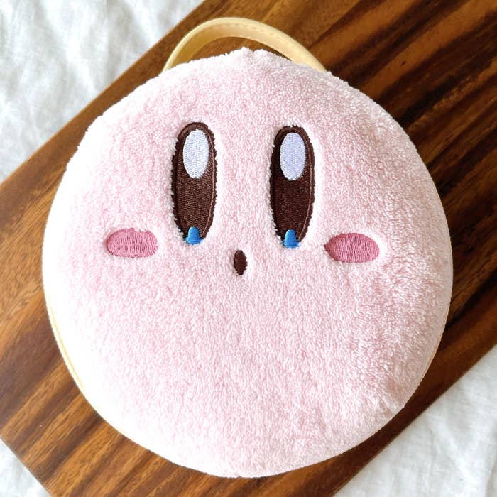 GUの「ポーチ Kirby」