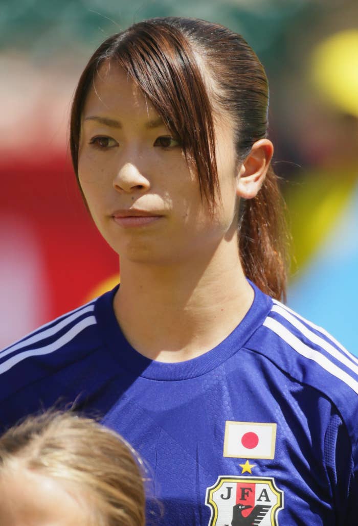 鮫島彩さん(時事)