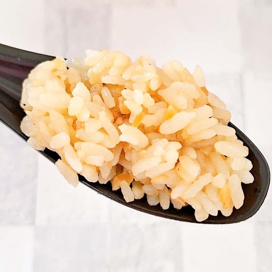 ローソンの「にんにく炒飯」