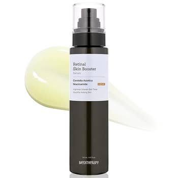 Retinal tegument booster serum vessel with a droplet down it; ingredients see Centella Asiatica and Niacinamide, promoting youthful skin