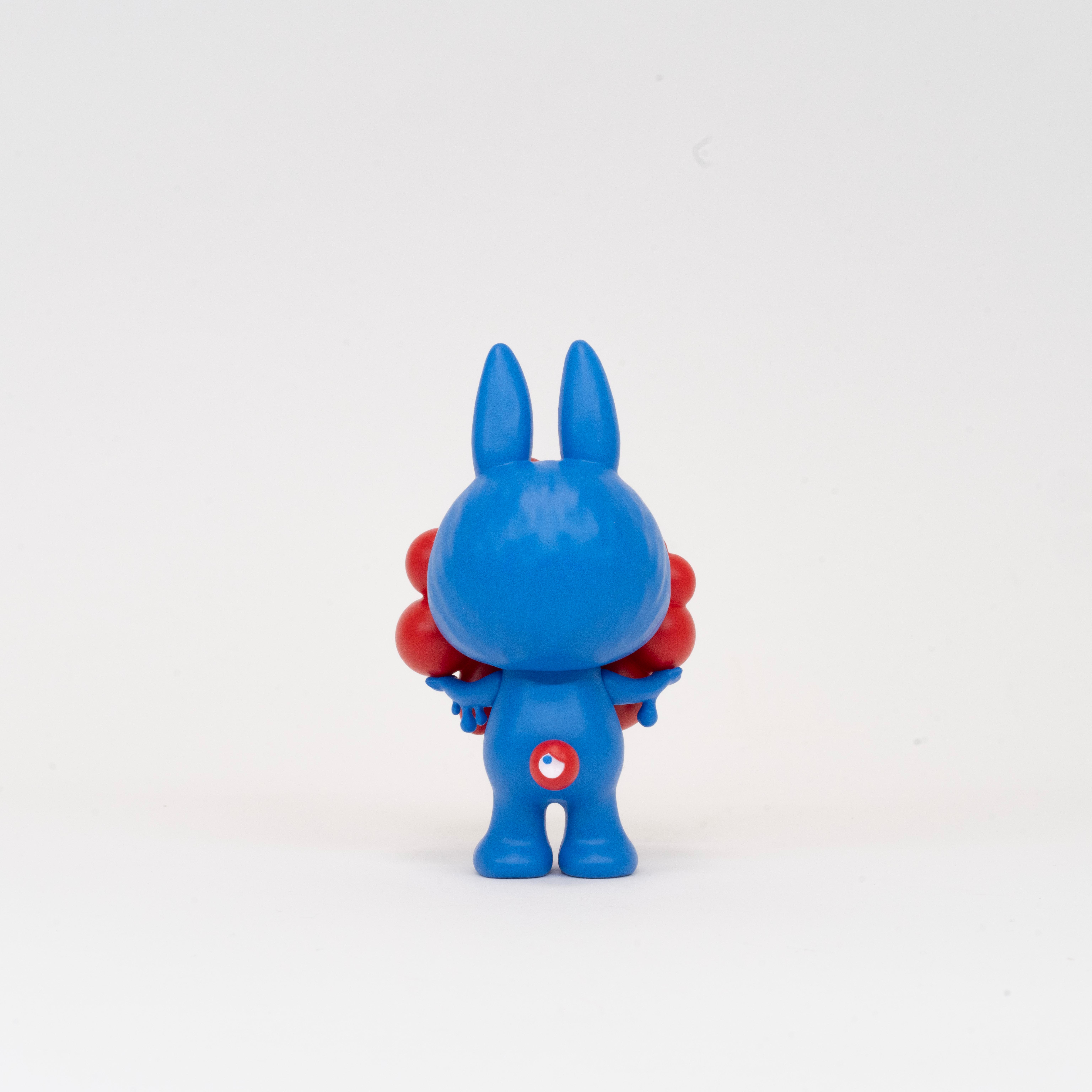 ミャクミャクがラブブとコラボ】特製フィギュアの入手方法は