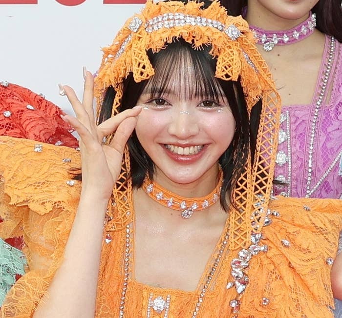 鎮西寿々歌さん(時事)
