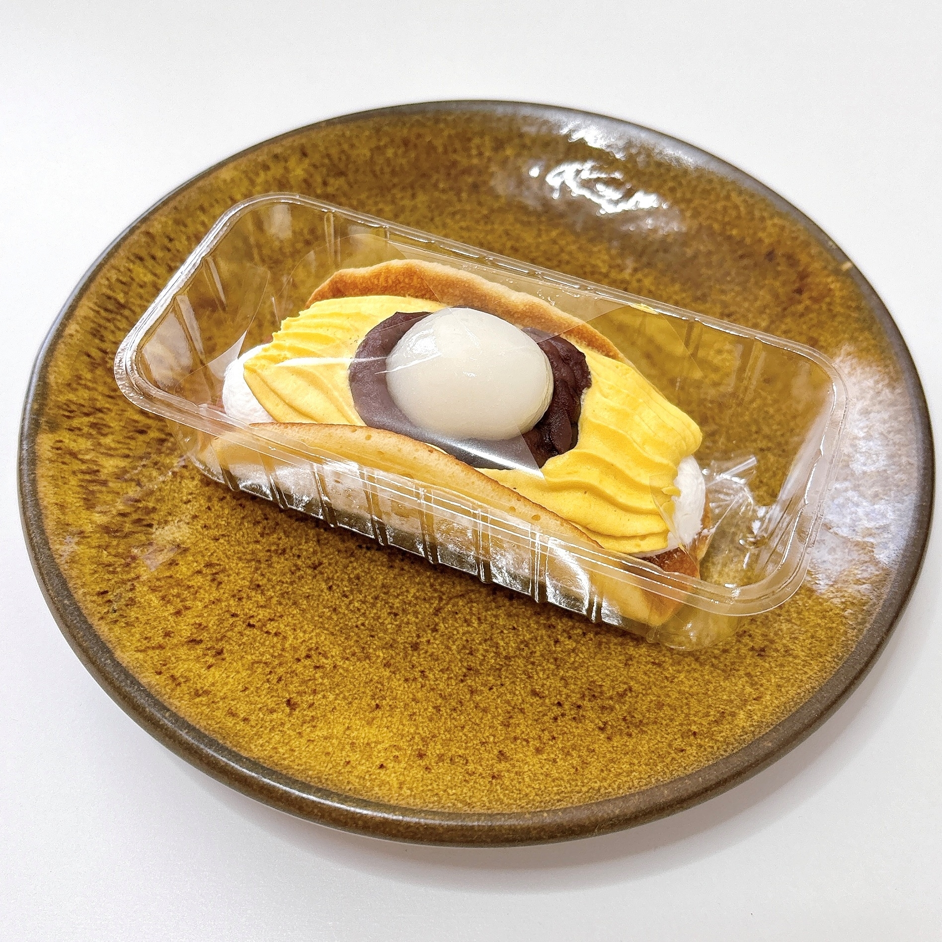 FamilyMart(ファミリーマート)「白玉入りお芋のどら焼き」