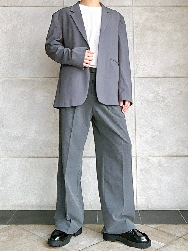 美品　希少 UNIQLO ユニクロ セットアップ 4XL 大きいサイズ ネイビー 美品 希少 UNIQLO ユニクロ セットアップ 4XL 大きいサイズ ネイビー