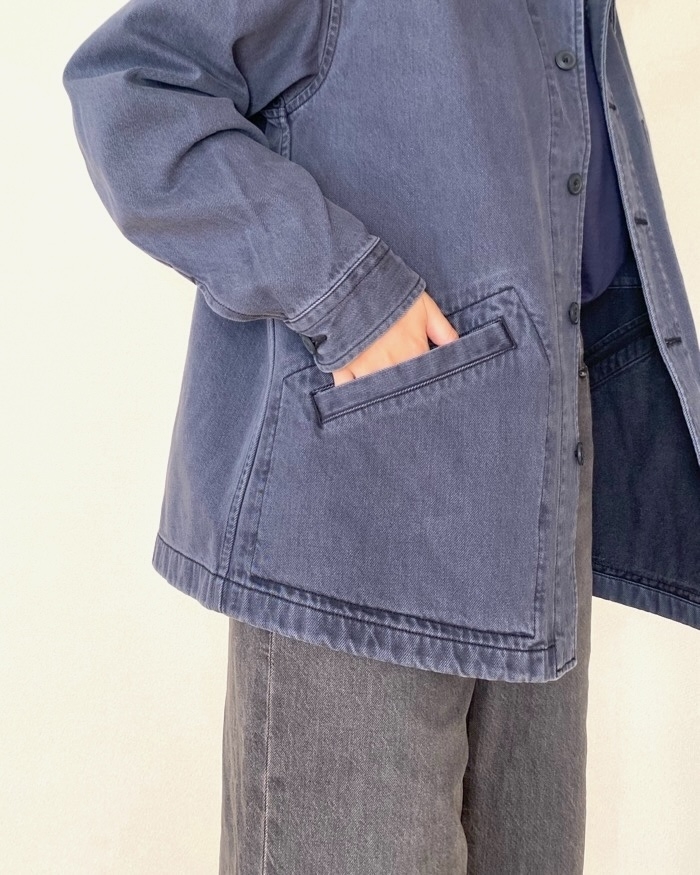 ユニクロの「オーバーサイズカラーデニムジャケット」