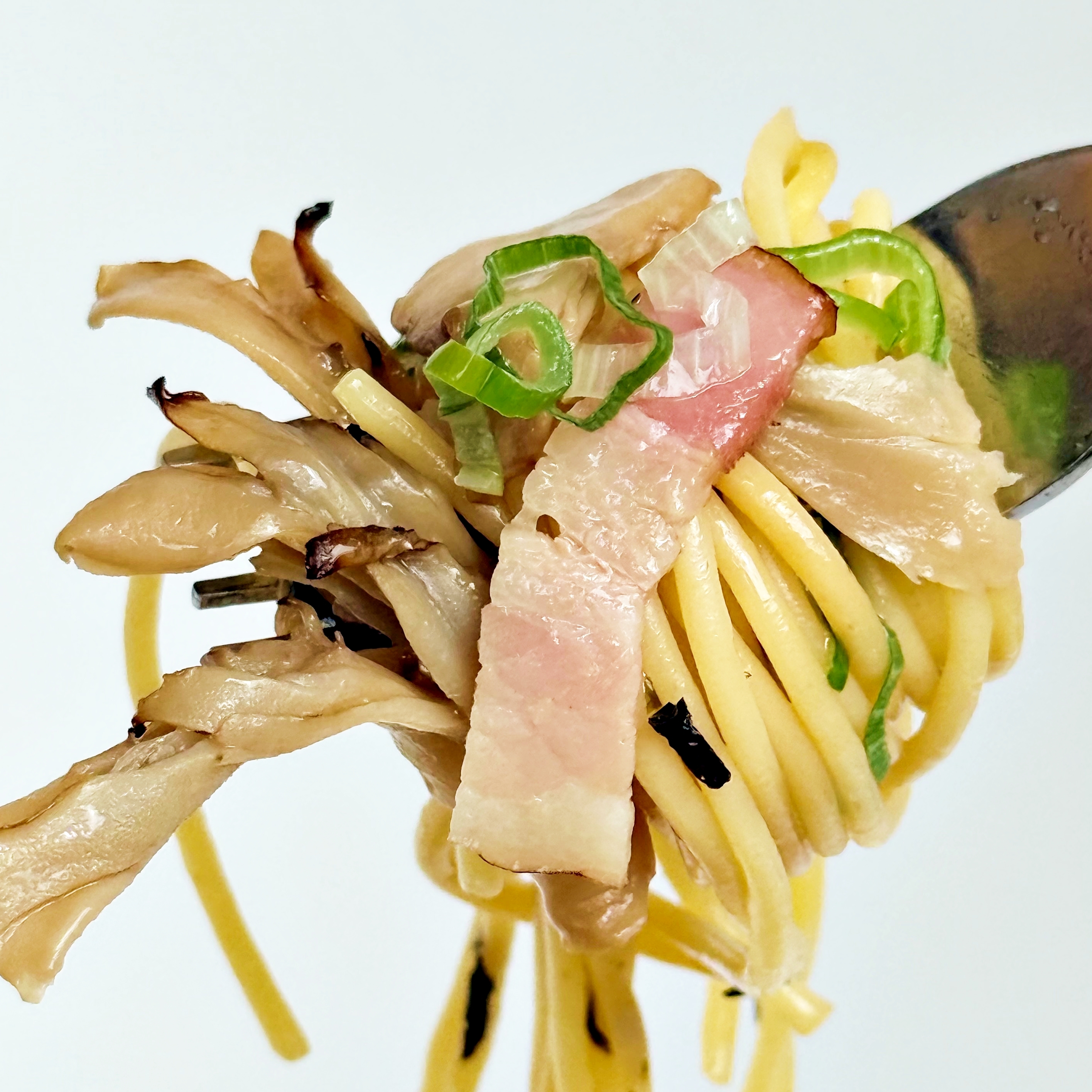 セブン-イレブン「3種きのこのバター醤油パスタ」