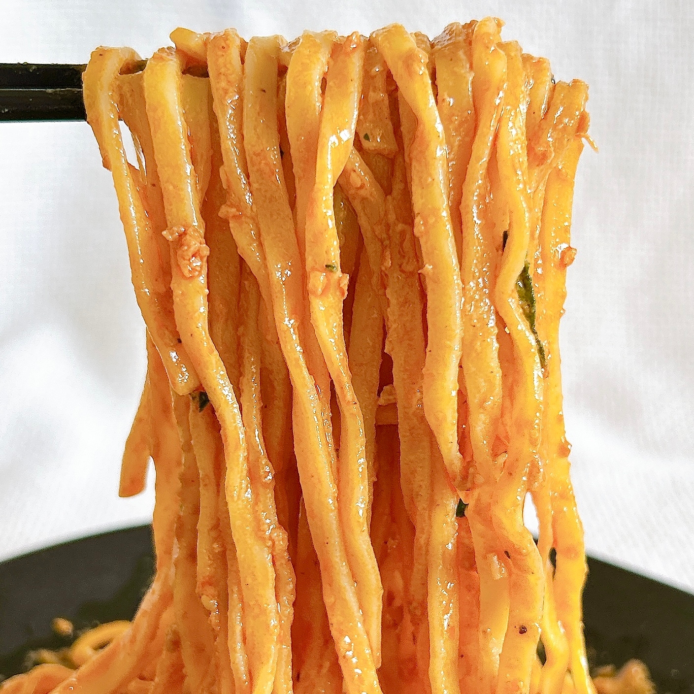 LAWSON(ローソン)の「濃厚胡麻の汁なし担々麺」