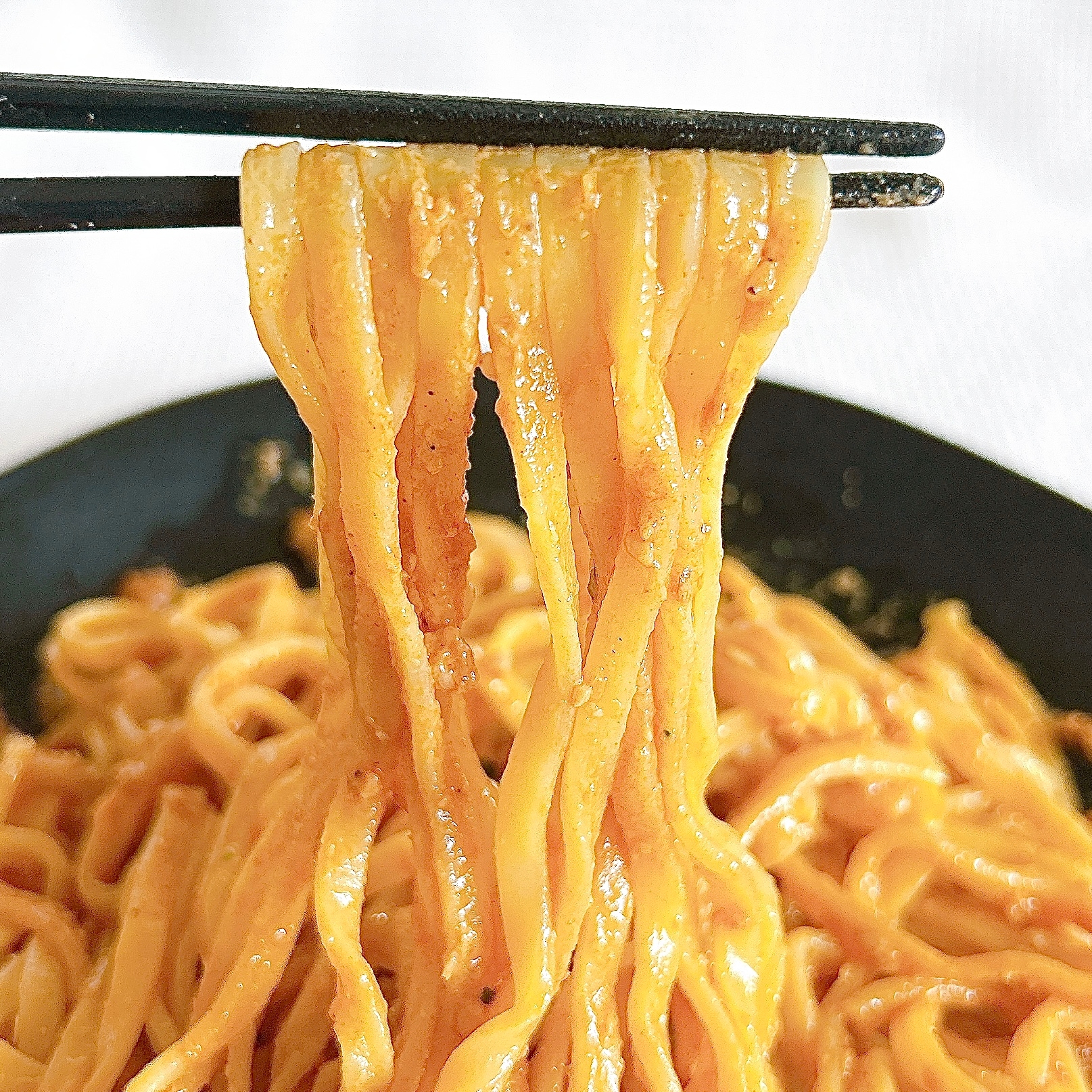 LAWSON(ローソン)の「濃厚胡麻の汁なし担々麺」