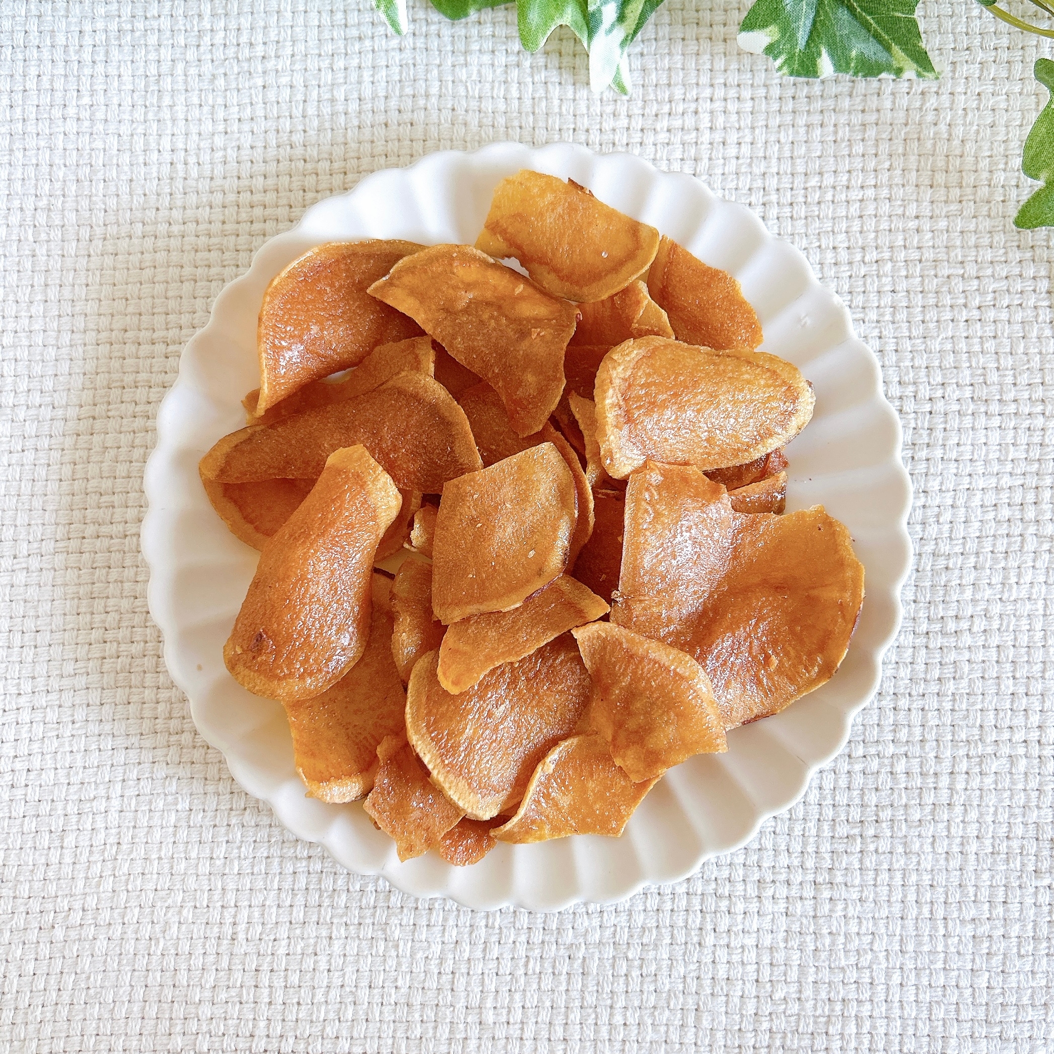 FamilyMart(ファミリーマート)の「紅はるかのおいもチップス」