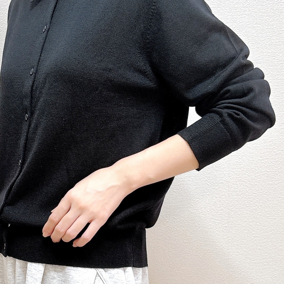 無印良品「婦人 洗えるウールハイゲージポロカーディガン」