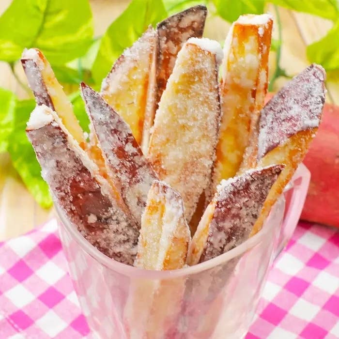 【さつまいもを切って揚げるだけ】「もう焼き芋には戻れないかも」さつまいもの簡単おやつレシピ