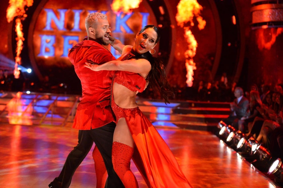 14 Celebs Who Dated Their "Dancing With The Stars" Partners 116 mXGGCT3ae