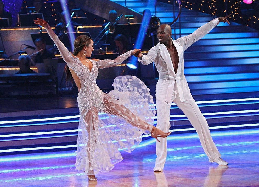 14 Celebs Who Dated Their "Dancing With The Stars" Partners 128 y1nnSwOsT