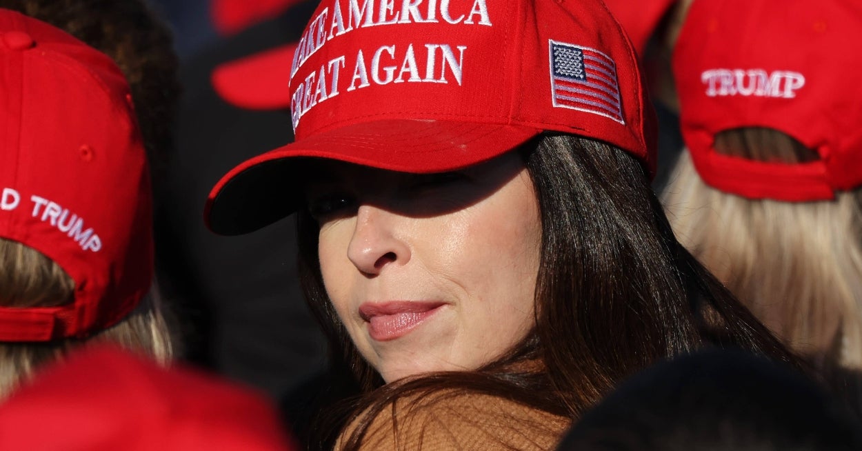 14 People Shared Their "Last Straw" Moments Before Cutting Off Their MAGA Family Members