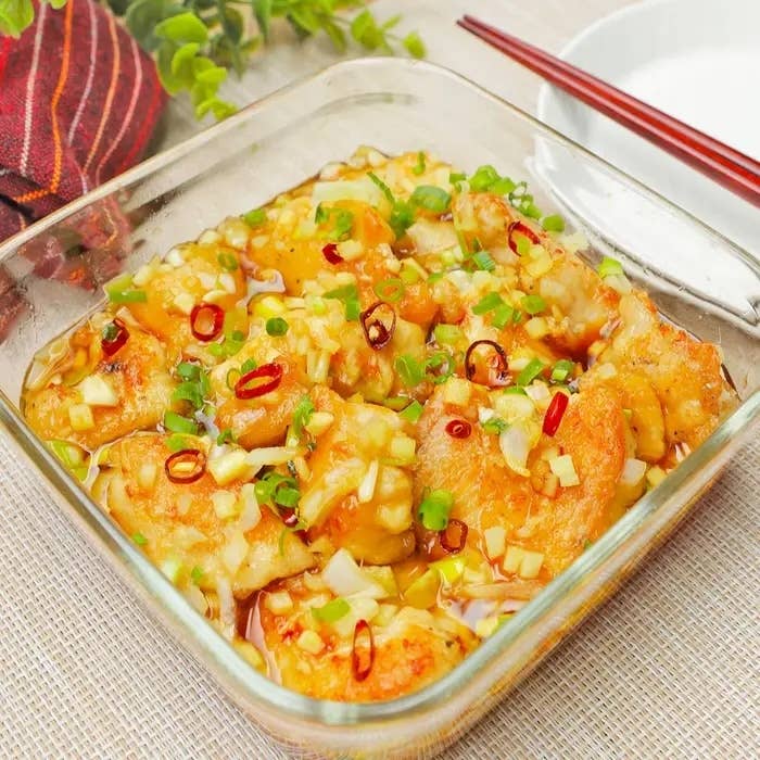 【鶏むね肉はあのたれにぶち込め!】あまりにも簡単で飛ぶほどウマイ!焼いて漬けるだけの鶏むねレシピ