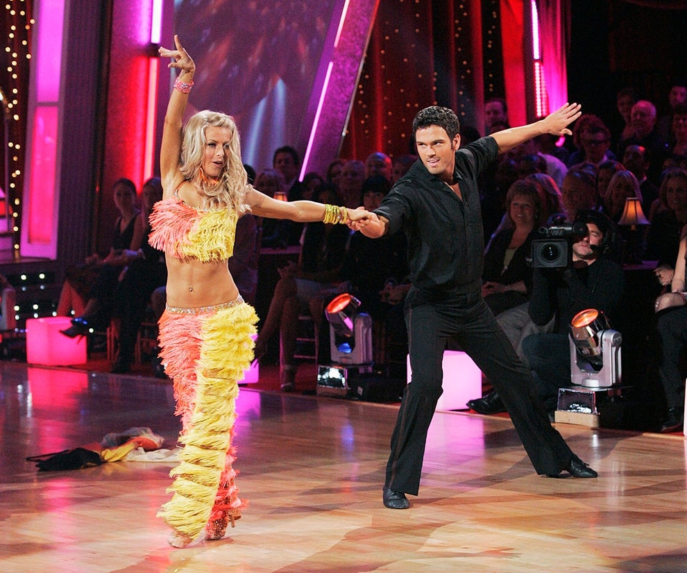 14 Celebs Who Dated Their "Dancing With The Stars" Partners 106 tjM hao0Y