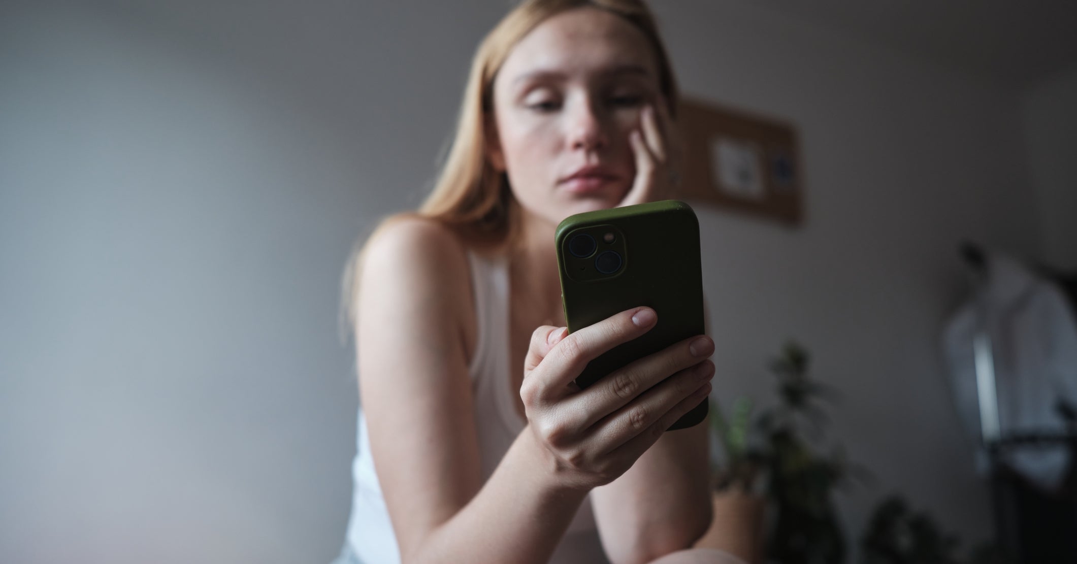 The Internet Is Going To Crash "In A Big Way" And Experts Say You're Not Ready