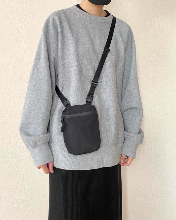 ユニクロ「ミニバッグ」