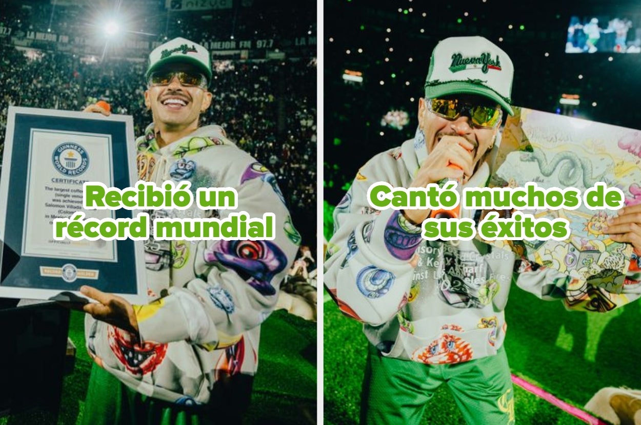 Una persona en un estadio sostiene un récord mundial y canta con entusiasmo. Lleva un conjunto casual con un diseño estampado