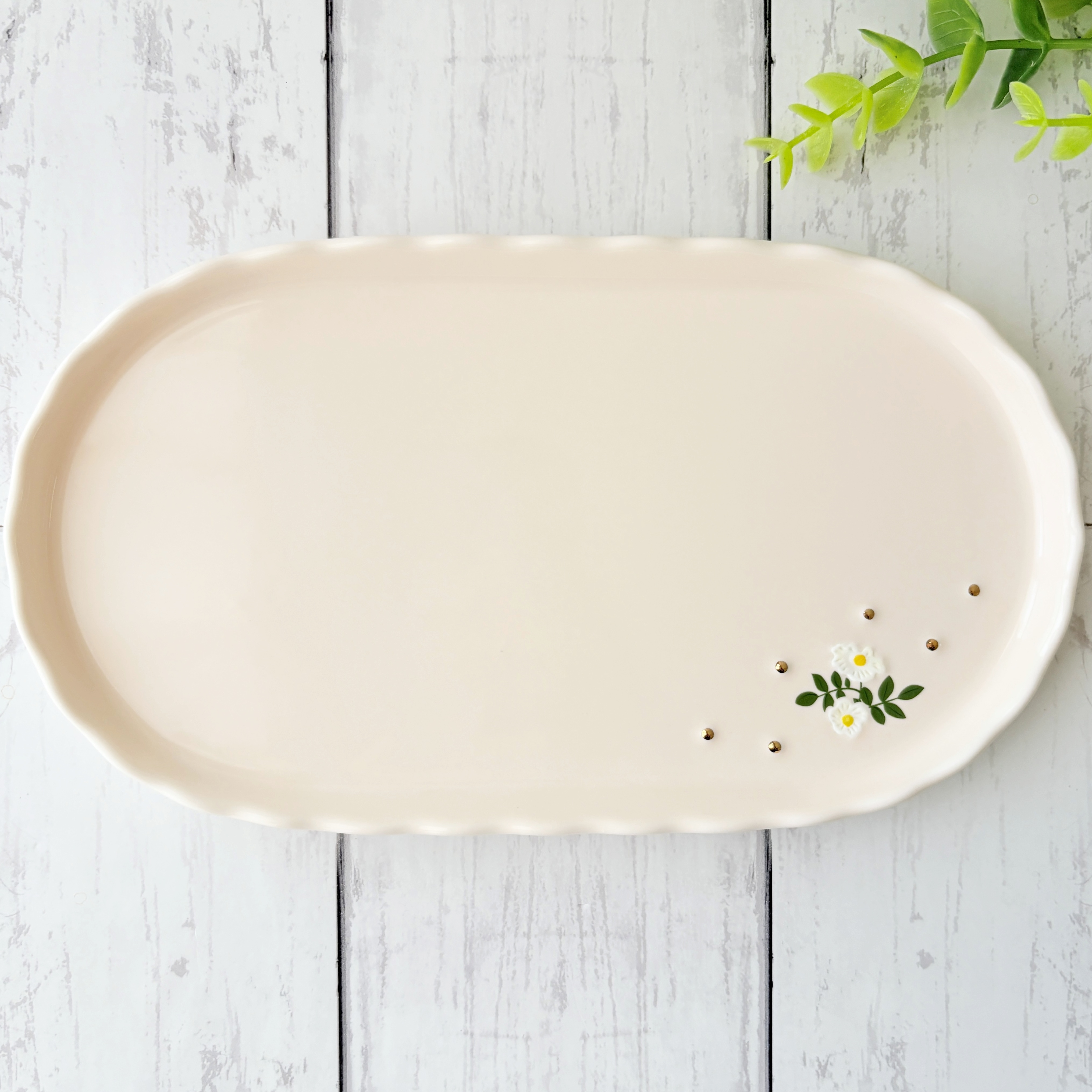 家のコップ全部これにしたい！フランフランの「レトロ食器」華やかな