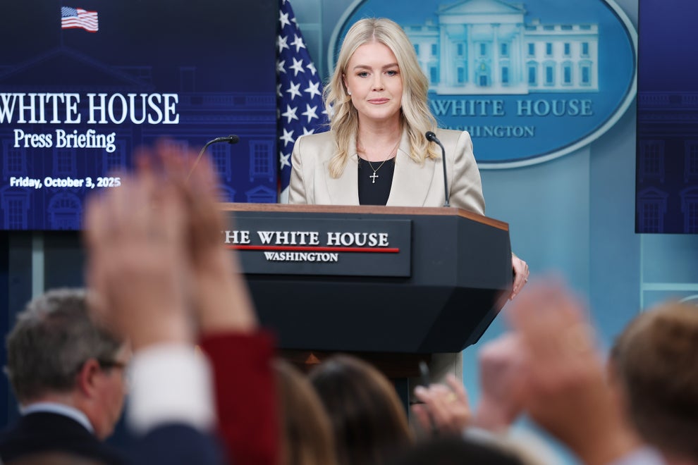 "I've Never Met You": Karoline Leavitt Was Truly Shocked By This Bold Question From The Latinos For Trump Founder 15 A speaker at a White House press briefing stands at a podium, audience members raise hands to ask questions