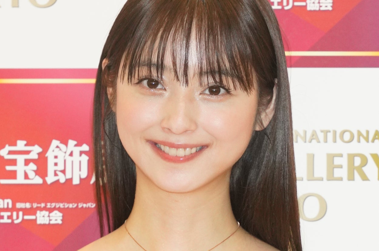 佐々木希さん(時事通信フォト)