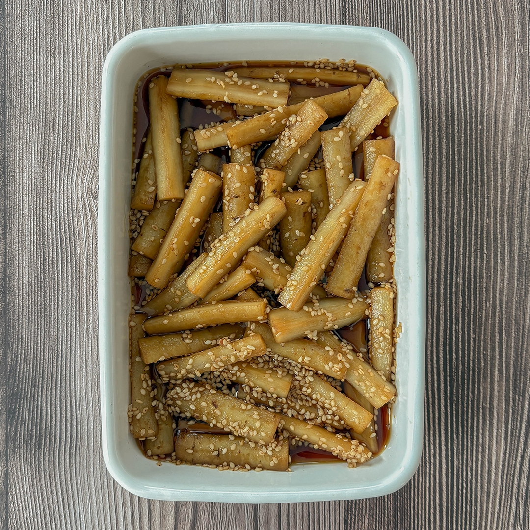 作り置きレシピ】ごぼうの甘酢ごま和え・作り方｜Tasty